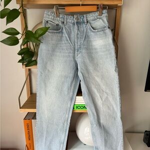 Like new Zara straight leg jeans